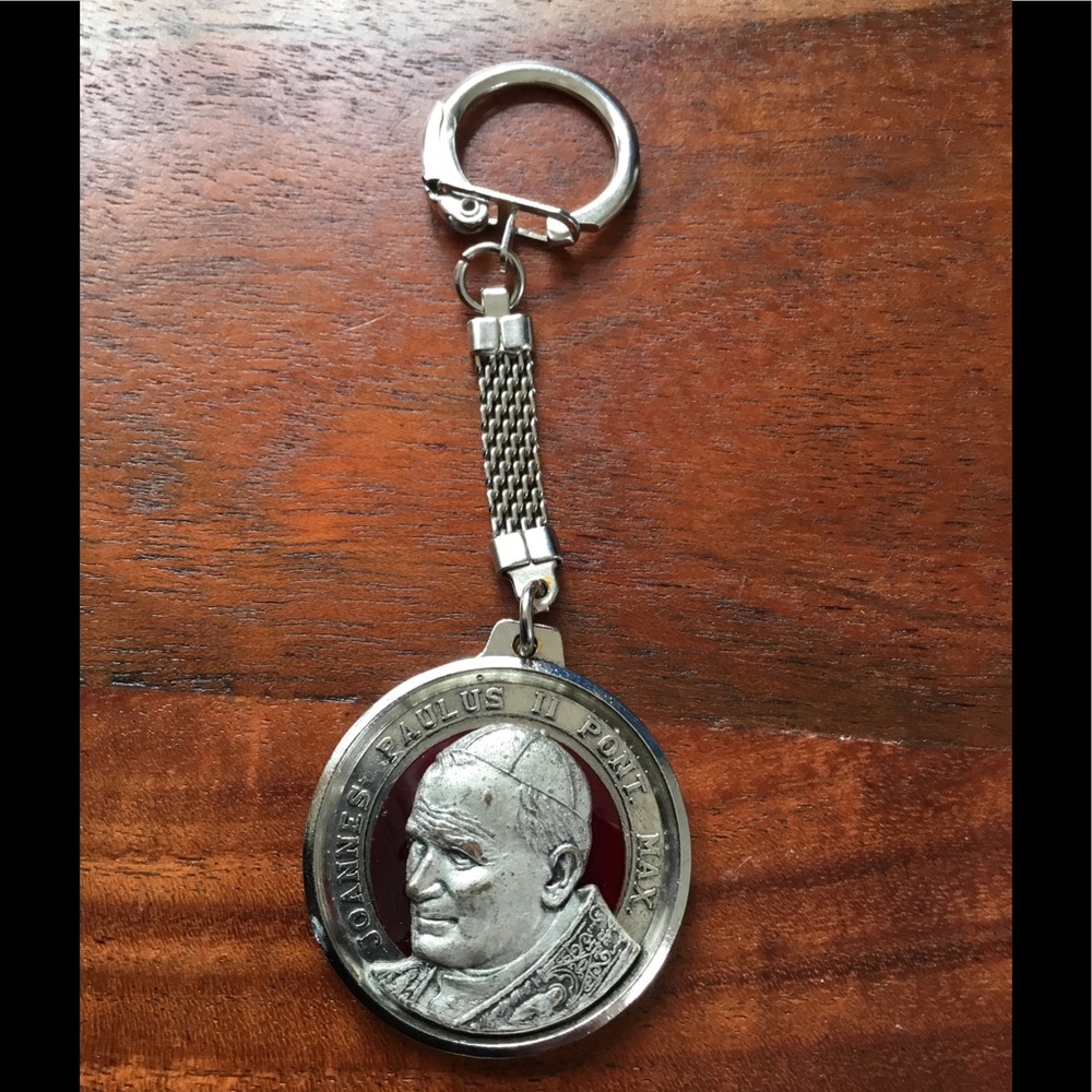 Vintage Catholic Pope Joannes Paulus II Pontifex Maximus keychain